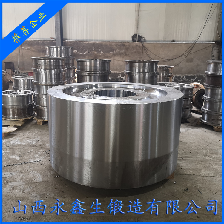 集裝箱龍門起重機筒體鍛件